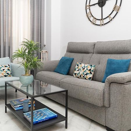 Apartamento Triana Deluxe Con Patio Privado Sewilla Zewnętrze zdjęcie