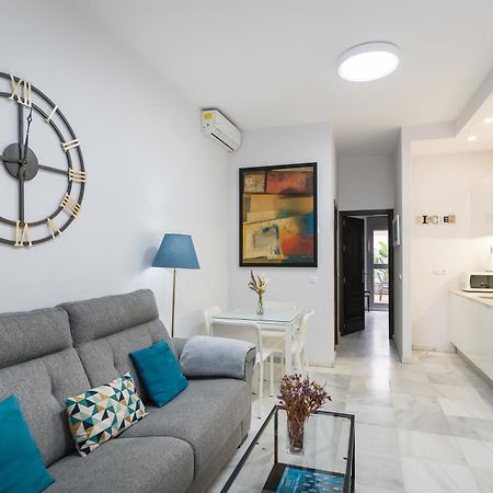 Apartamento Triana Deluxe Con Patio Privado Sewilla Zewnętrze zdjęcie