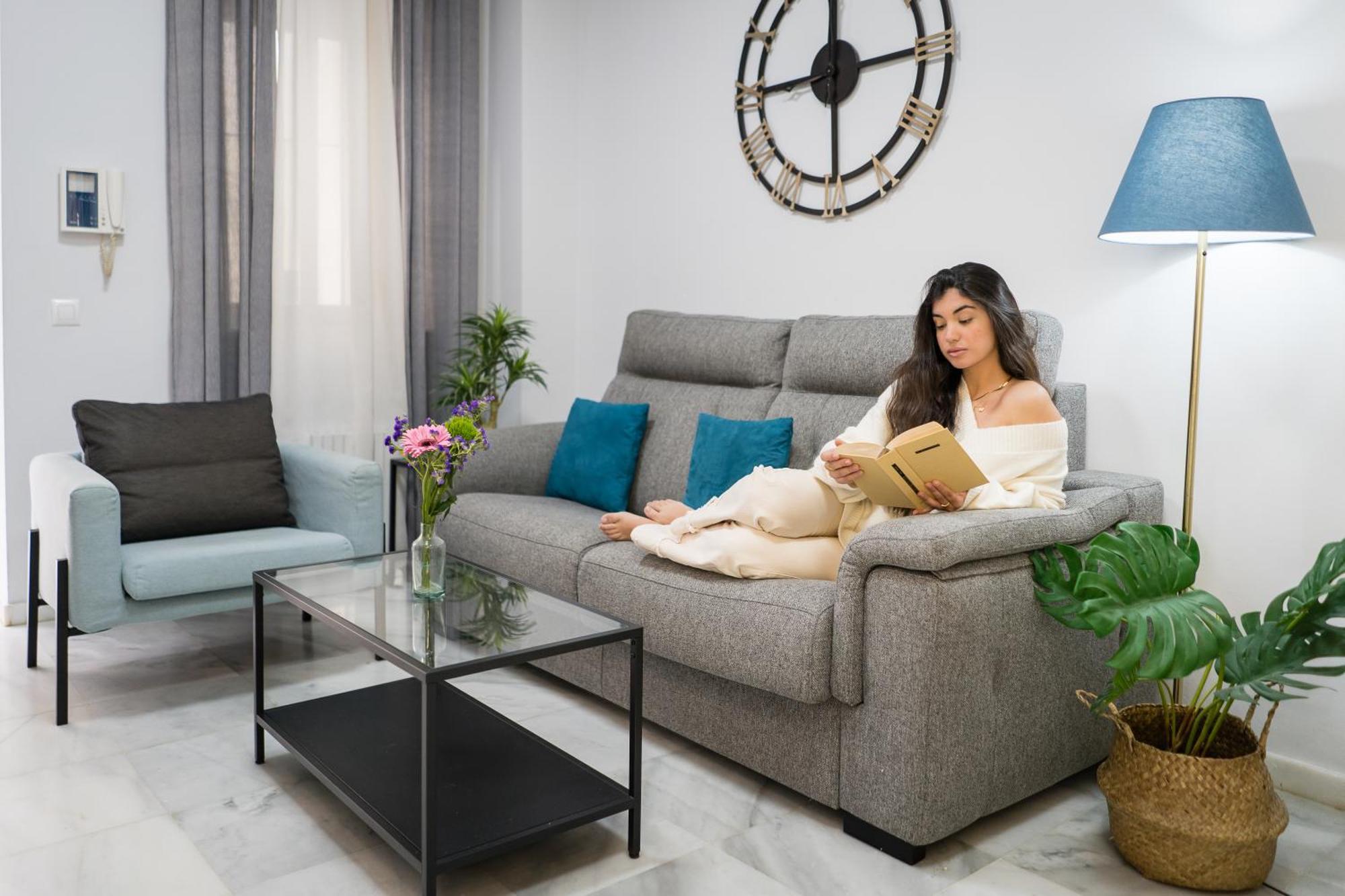 Apartamento Triana Deluxe Con Patio Privado Sewilla Zewnętrze zdjęcie