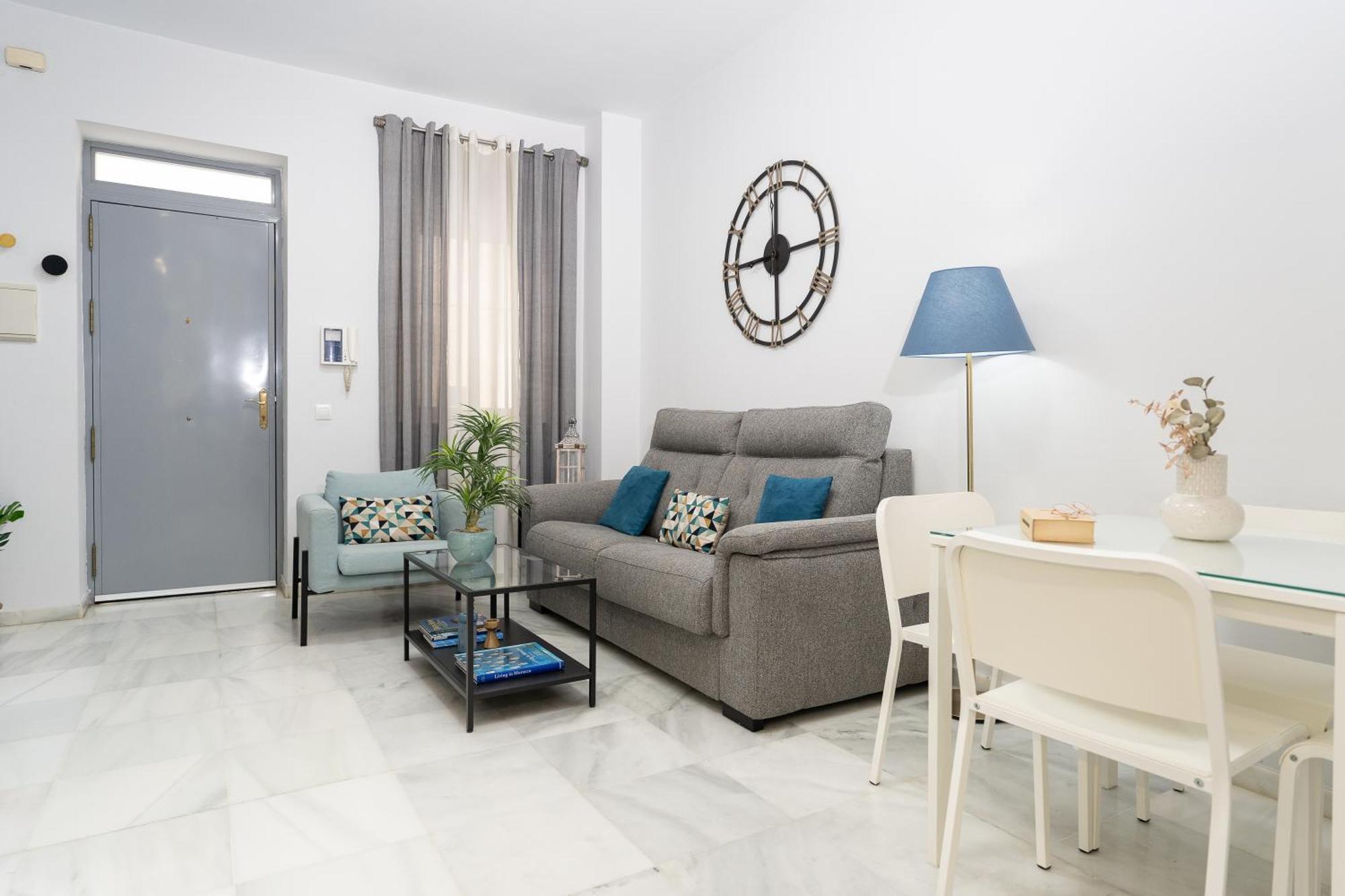 Apartamento Triana Deluxe Con Patio Privado Sewilla Zewnętrze zdjęcie