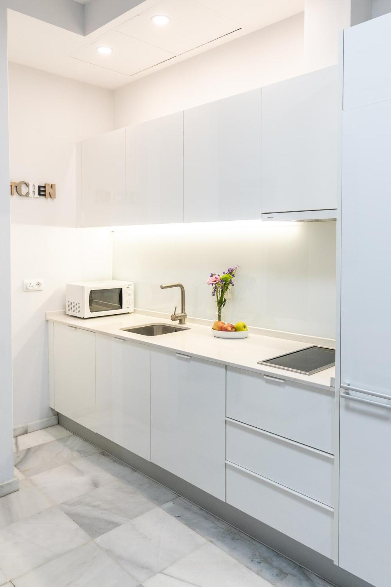 Apartamento Triana Deluxe Con Patio Privado Sewilla Zewnętrze zdjęcie